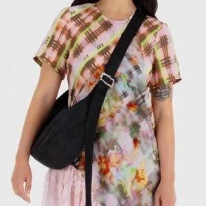 collina strada baggu black crescent